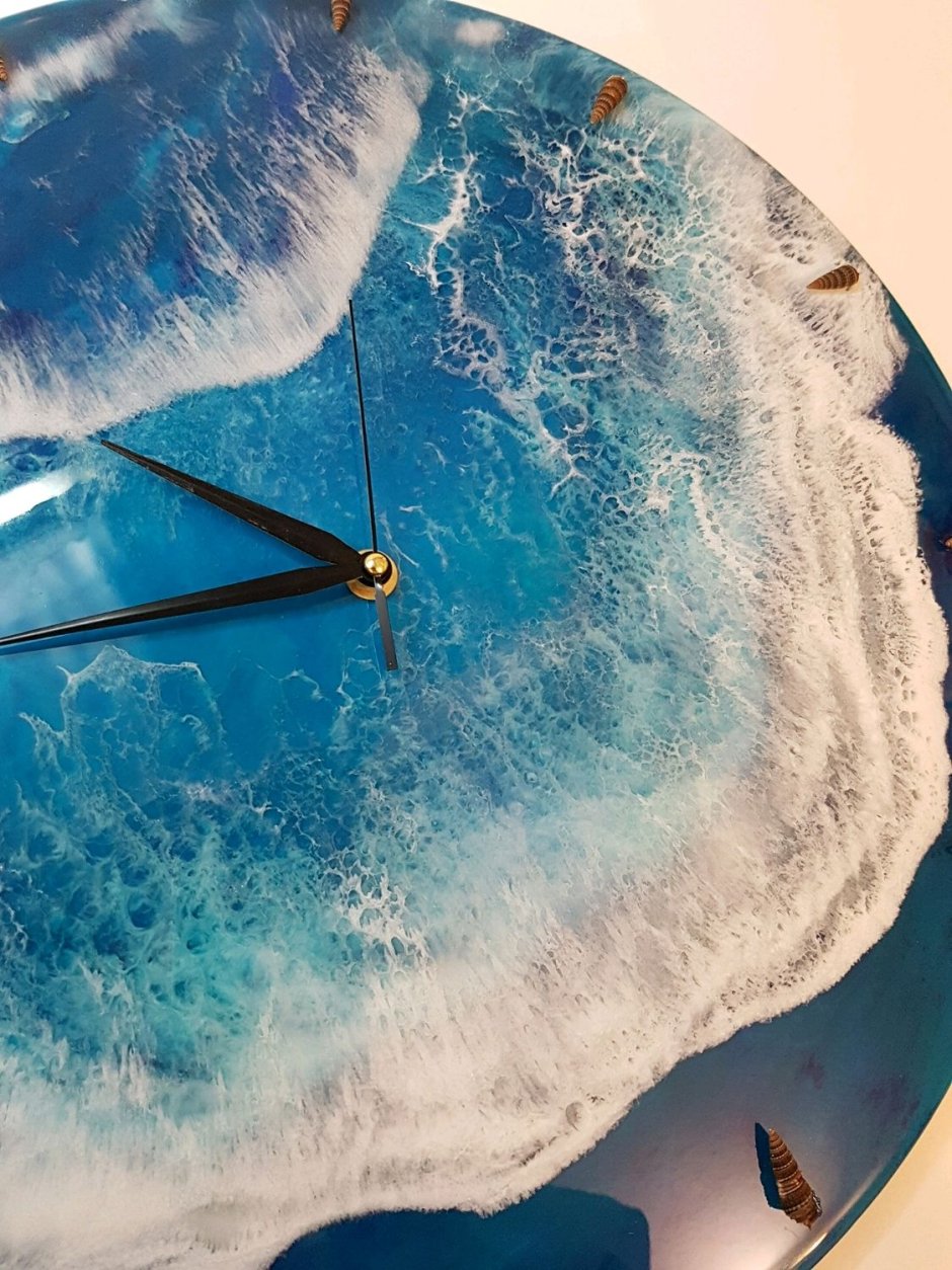Часы из эпоксидной смолы море