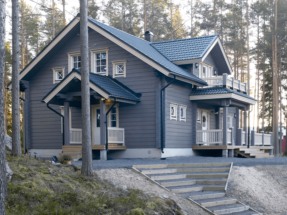 Финский дом серого цвета