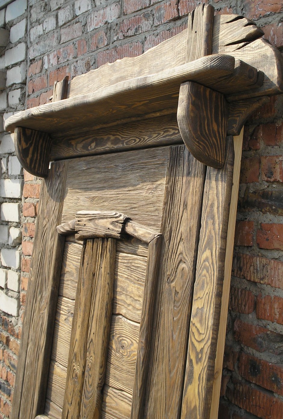 Наличники на двери деревянные