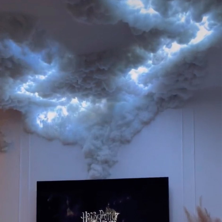 Потолок облака с подсветкой из ваты
