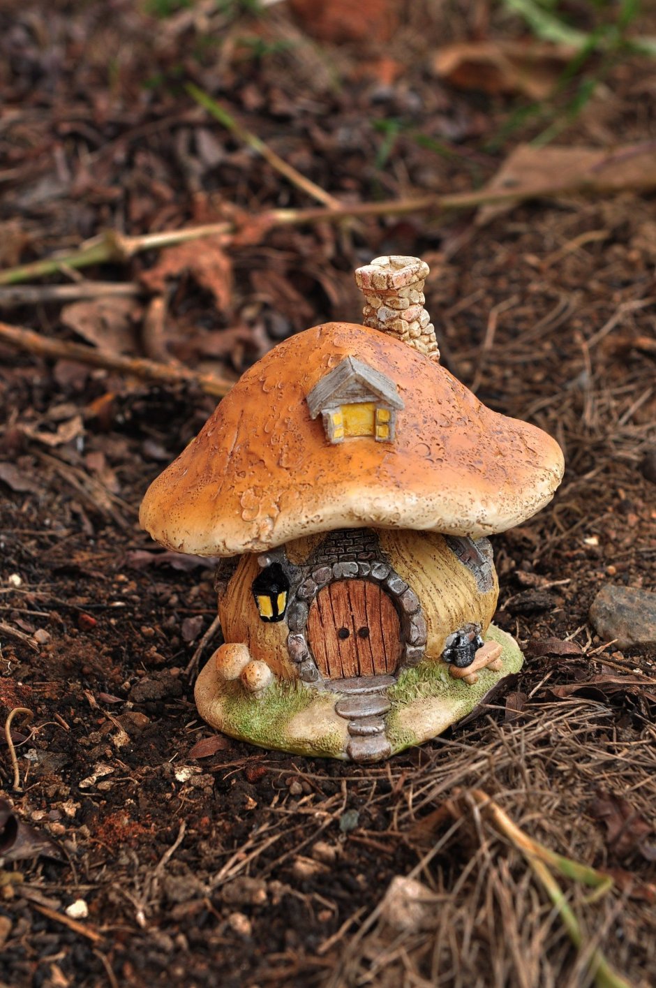 Садовая фигурка домик-грибок