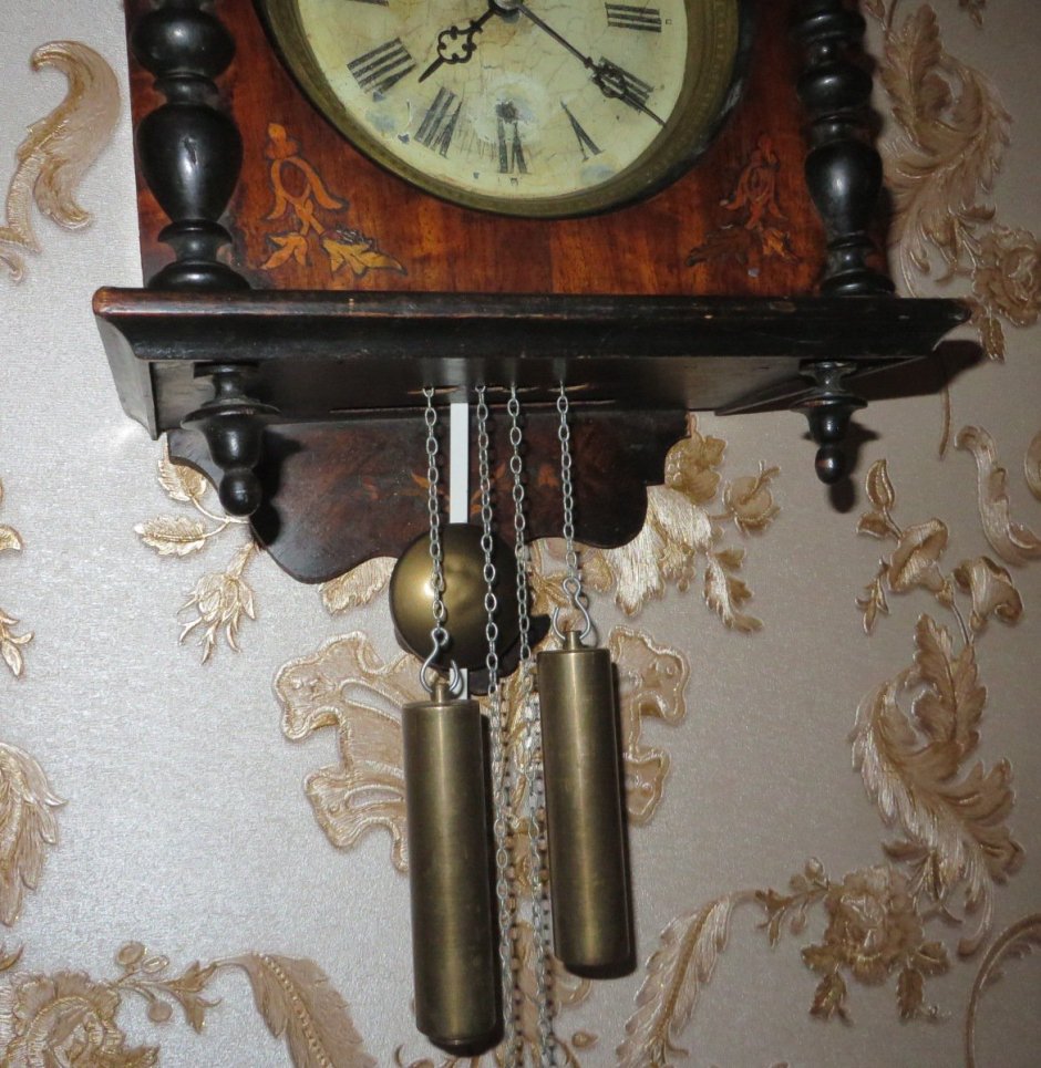 Часы настенные Генри Мозер 19 век