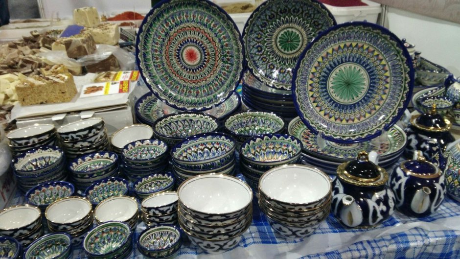 Узбекская посуда Риштан и пахта