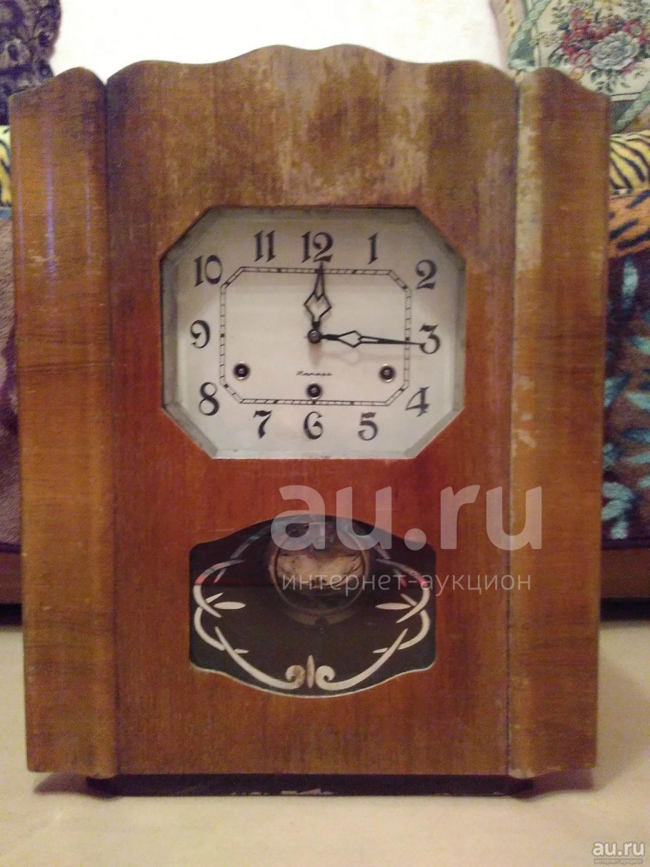 Часы янтарь механические 1968