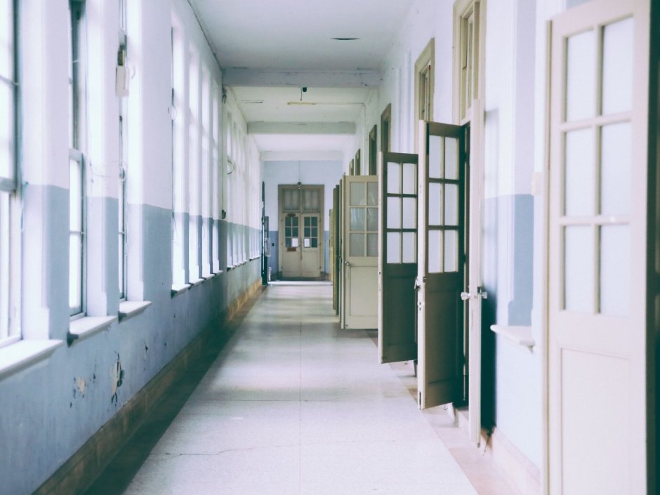 Школьный коридор советский
