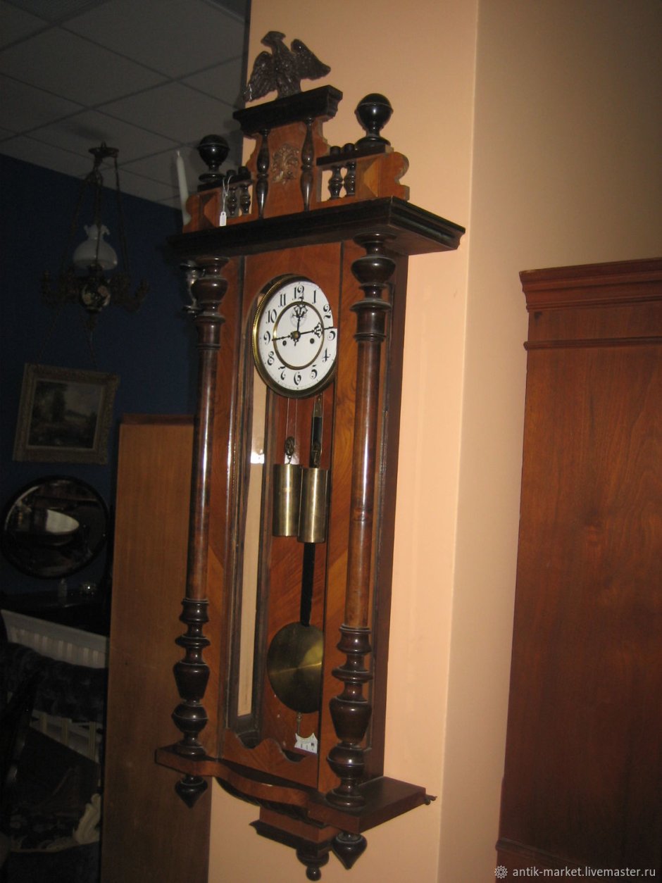 Часы настенные с маятником и боем Woodpecker