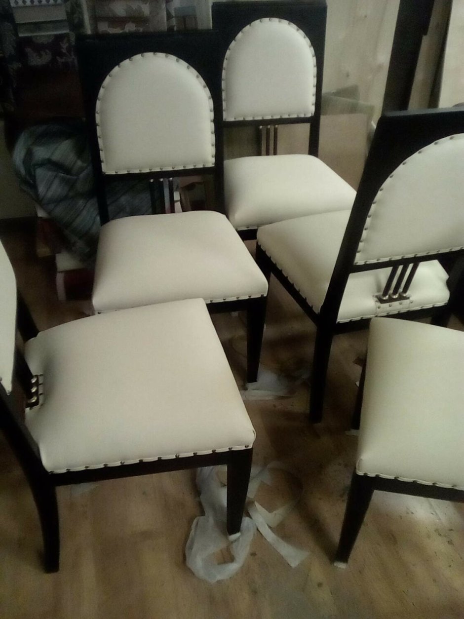 Виды стульев металлические дермантине