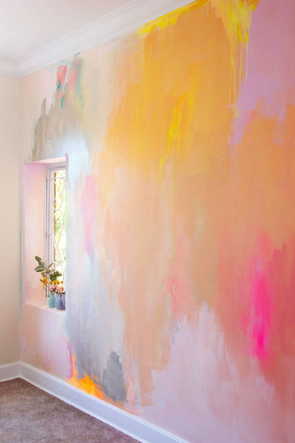 Покраска стен мазками