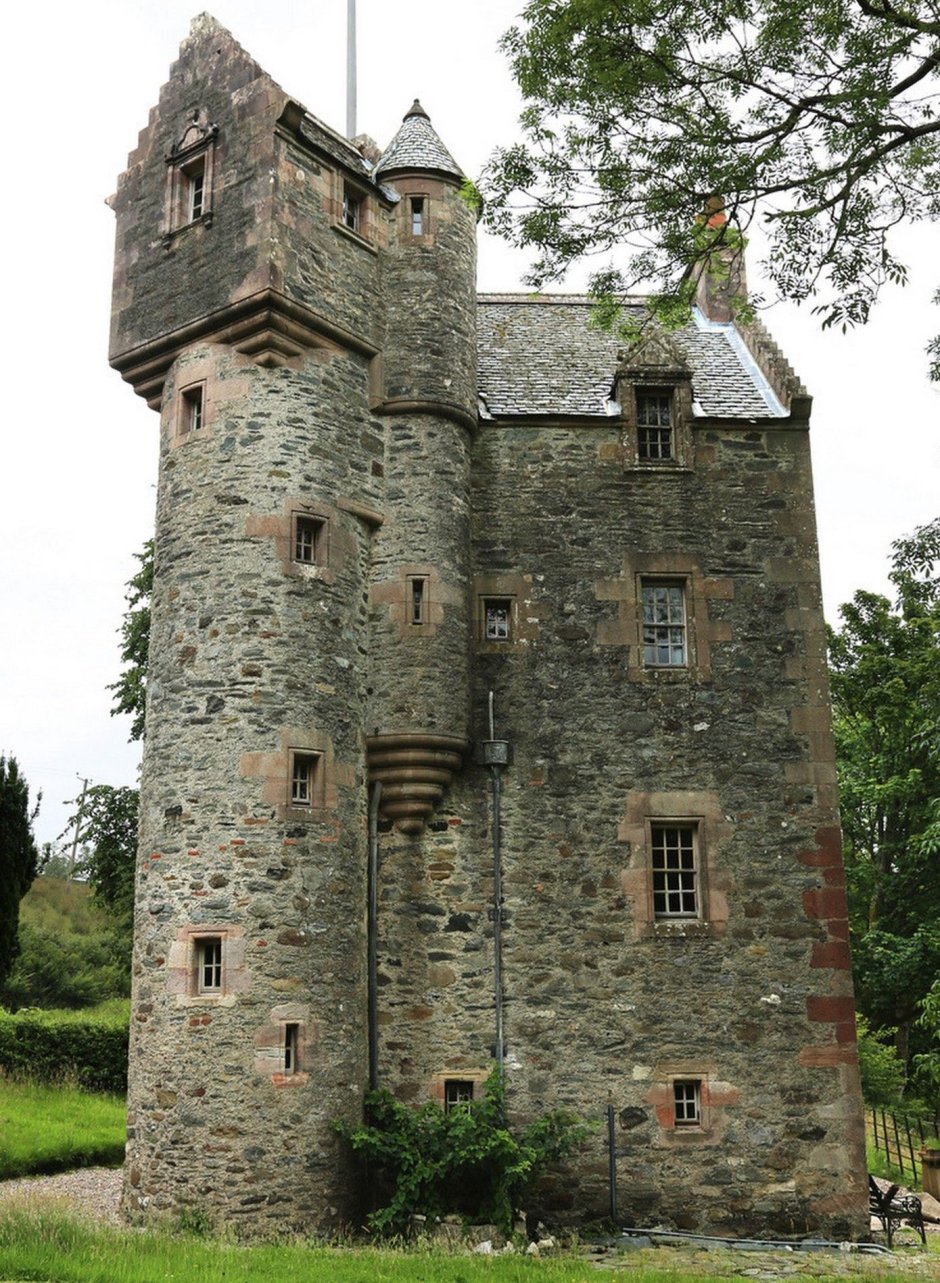 Жилые замки Шотландии