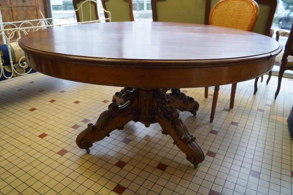 Богатый стол круглый большой раздвижной из дерева