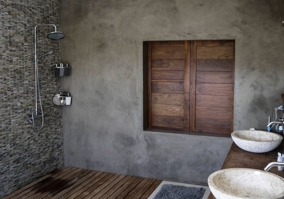 Ванна с бетонными стенами